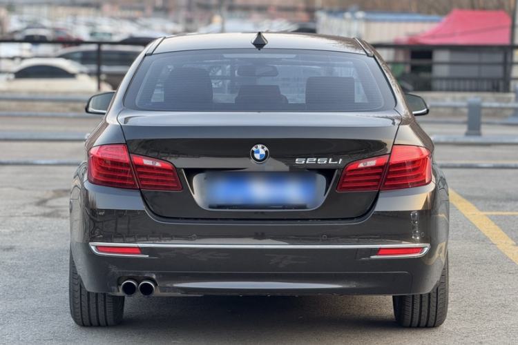 Used BMW 5 Series 2017 525Li Luxury Design Package Exterior 4