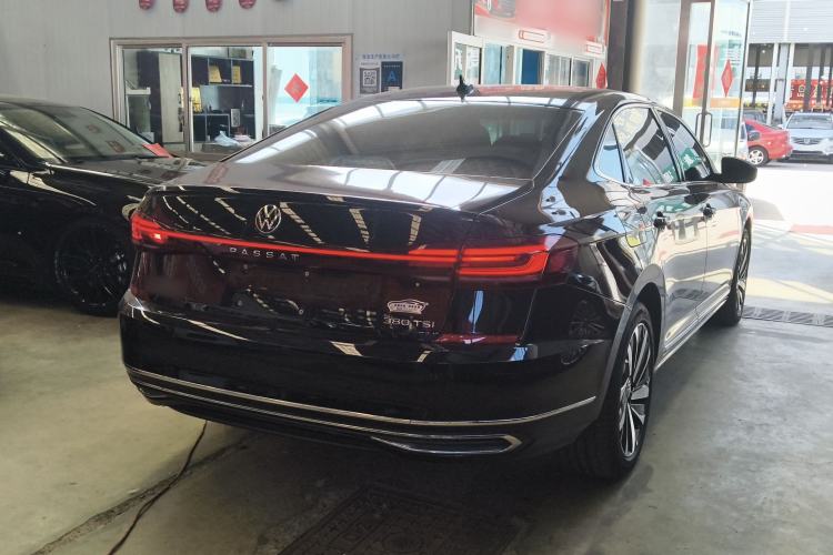 Used Volkswagen Passat 2025 Premium Version 380TSI Dragon Edition Rear Right 45 Deg