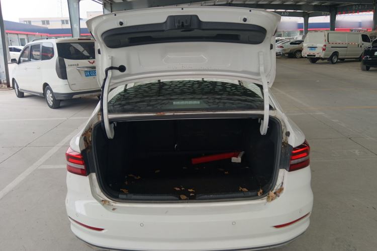 Used Volkswagen Lavida 2022 1.5L Automatic Vision Edition
