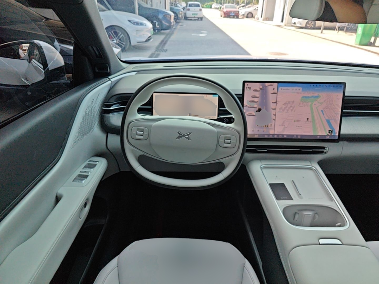 XPeng G6 2025 625 Long-Range Max Tech Edition — снимка 13