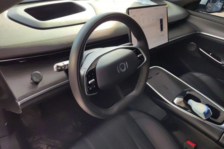 Used CHANGAN NEVO A07 2025 All-Electric "True Fragrance" Edition 710-Mile Long-Range Version Center Console