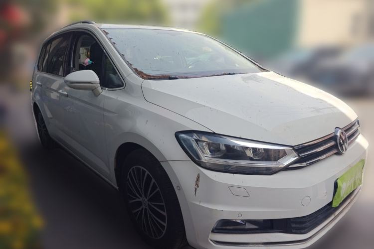 Used Volkswagen Touran 2016 Volkswagen Touran L 280TSI DSG Luxury Edition