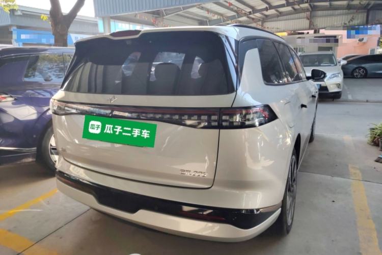 Used Dongfeng eπ eπ008 2024 210Max Range-Extended Version 6 Seats