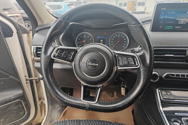 Used Zotye T600 Coupe 2017 1.5T Manual Luxury Model Steering Wheel