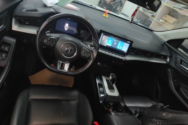 Used MG 5 2021 300TGI DCT Elegant Luxury Edition

