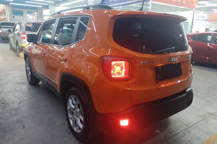 Used Jeep Renegade 2017 180T Automatic High-Energy Version Rear Left 45 Deg