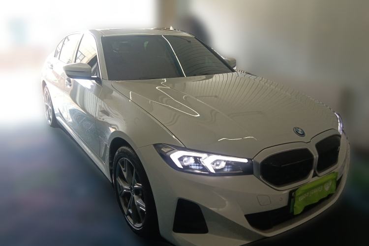 Used BMW i3 2024 eDrive 35 L Exterior 1