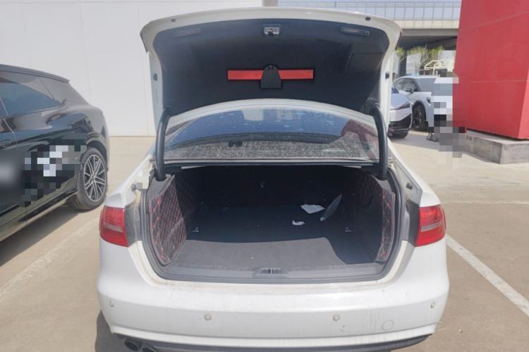 Used Audi A4L 2013 35 TFSI Automatic Standard Model
