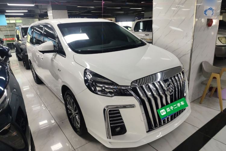 Used Buick GL8 2022 Land Cruiser Executive Class 652T Comfort Model