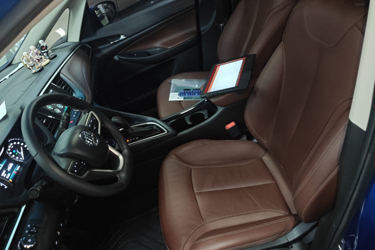 Used Buick GL6 2018 18T 6-Seater Prestige Model