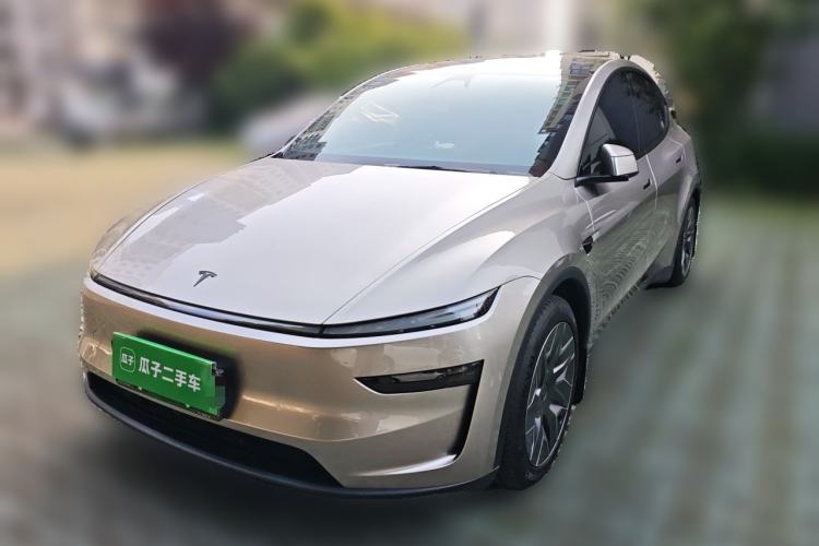 Used Tesla Model Y L 2025 Model Long-Range All-Wheel-Drive Version Guazi used car, China used car export, Used car for sale, Used cars, Cheapest cars for sale