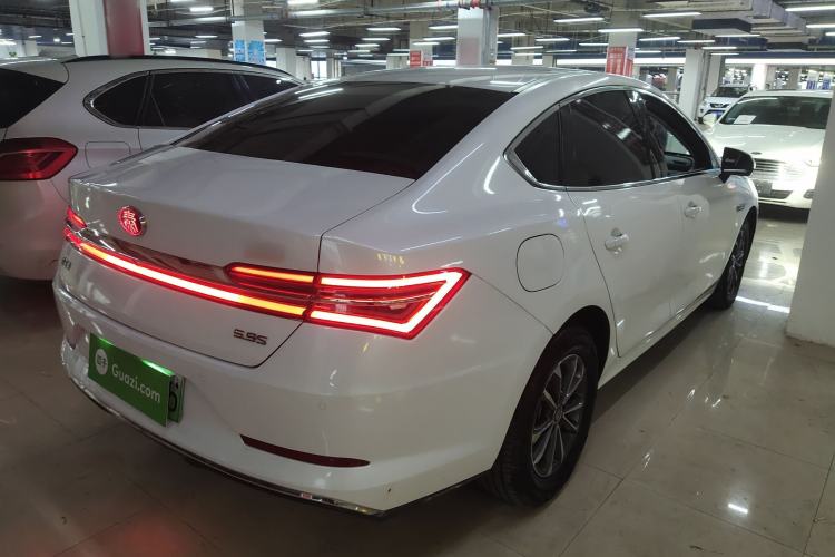 Used BYD Qin Pro New Energy 2019 DM Super Edition 1.5TI Automatic Smart Connect X-Trail Model China VI Standard