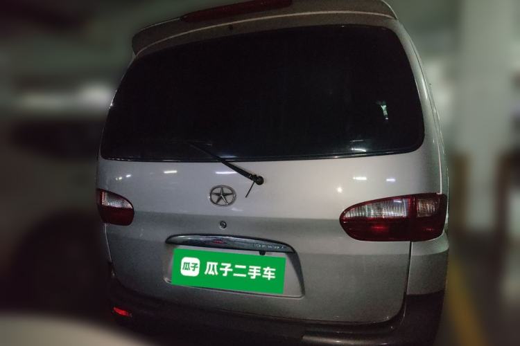 Used JAC Group Refine 2011 2.0L Shuttle Gasoline Standard Edition HFC4GA3