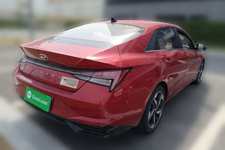 Used Hyundai Elantra 2021 1.5L CVT LUX Prestige Edition Rear Right 45 Deg