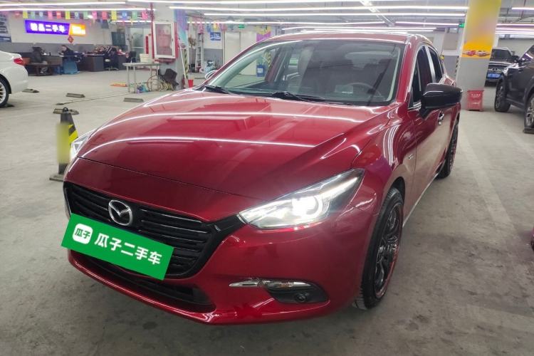 Used Mazda Mazda 3 Axela 2017 Hatchback 2.0L Automatic Sport Model China V Emission Standard