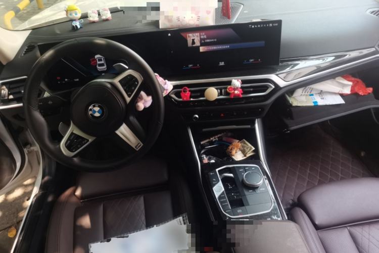 Used BMW 3 Series 2023 325Li M Sport Package Center Console