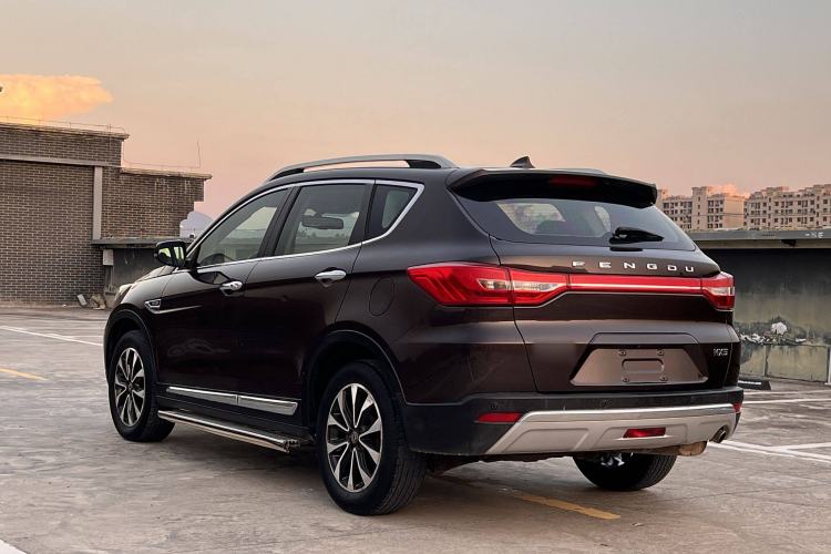 Used Dongfeng Fengdu MX5 2016 2.0L Automatic Flagship Edition