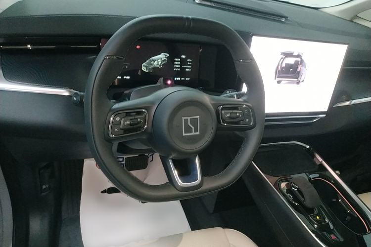 Used Zeekr 009 2024 GAC Trumpchi
