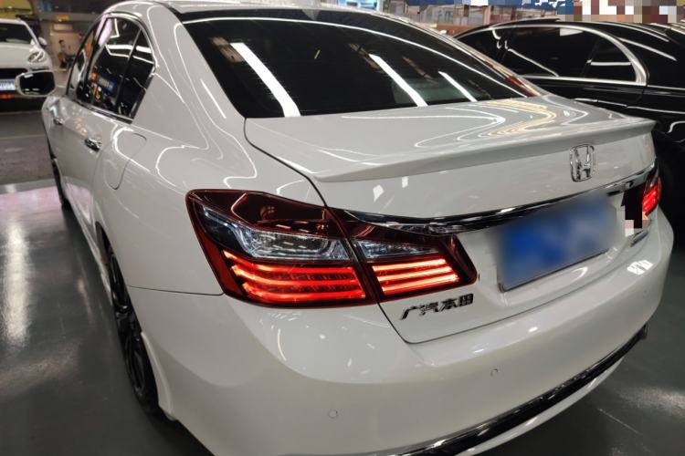 Used Honda Accord 2016 Hybrid 2.0L Prestige Edition
