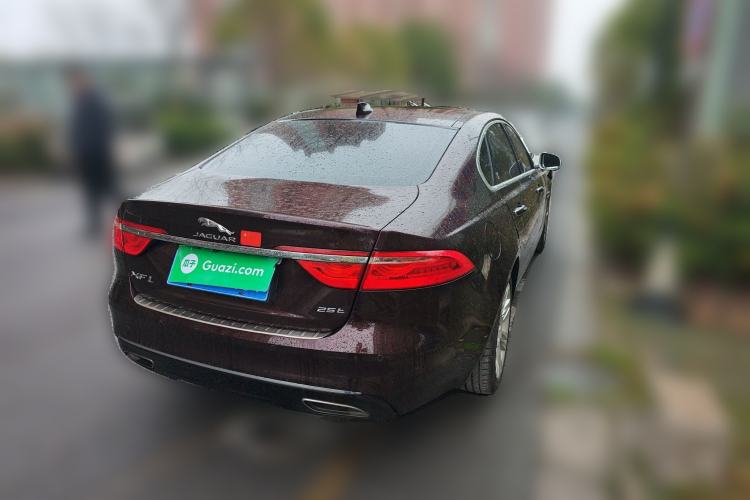 Used Jaguar XFL 2018 XFL 2.0T 250 PS Luxury Edition