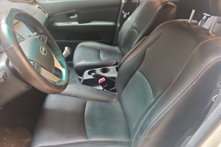 Used BYD S6 2013 Jingyue Edition 2.0L Manual Luxury Model 5 Seats Left Front Seat