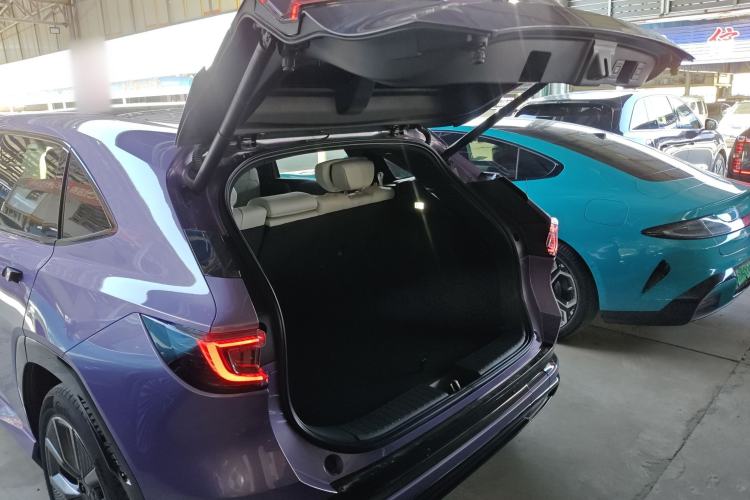 Used Honda P7 2025 Four-Wheel Drive Long-Range Max Trunk