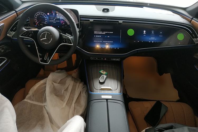 Used Mercedes-Benz E-Class 2026 E 300 L Luxury Center Console