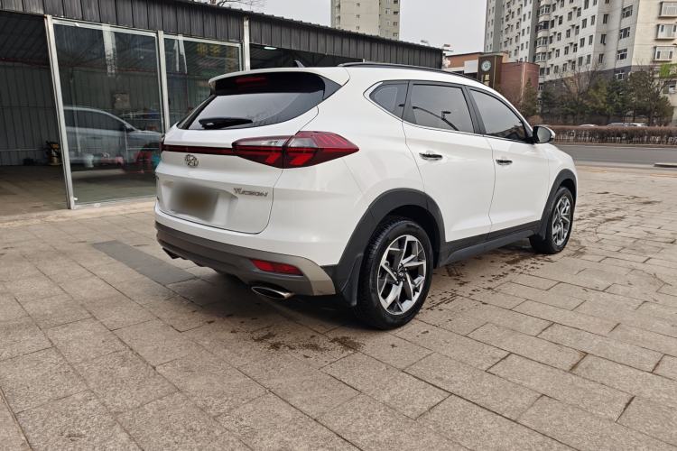 Used Hyundai Tucson 2019 280TGDi Dual-Clutch Two-Wheel Drive Fashion Edition China VI Standard

