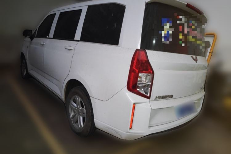 Used Wuling Hongguang PLUS 2019 1.5T Manual Comfort Version 7 Seats