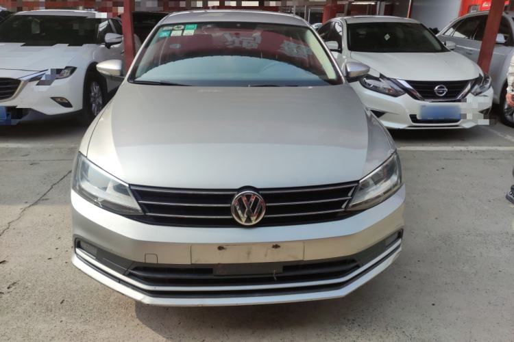 Used Volkswagen Sagitar 2015 1.6L Manual Fashion Edition
