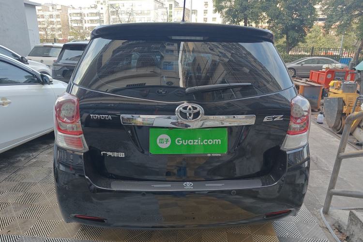 Used Toyota Verso 2014 Starlight 180E CVT Elite Edition