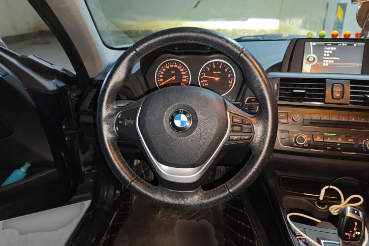 Used BMW 2 Series 2014 220i Leading Model