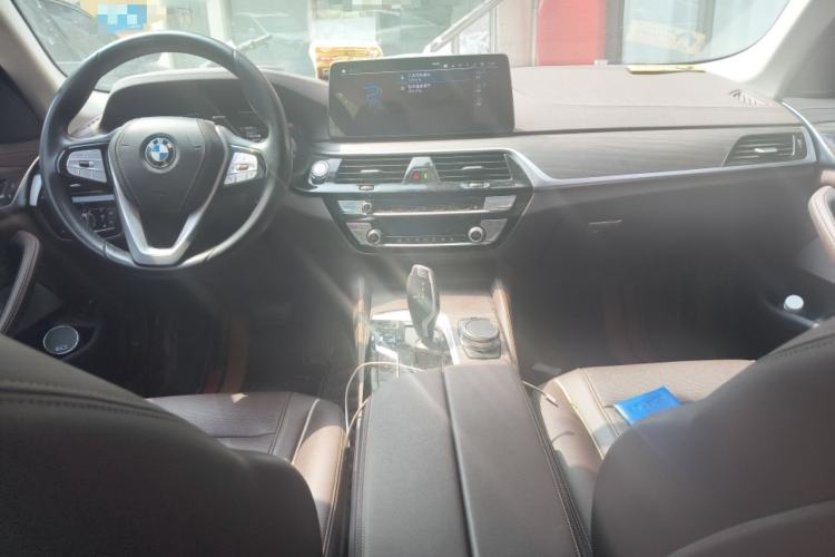 Used BMW 5 Series New Energy 2022 Updated Version 535Le Luxury Package
