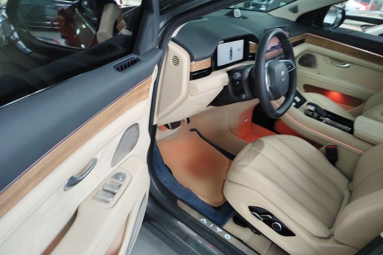 Used Hima AITO M7 2022 1.5T Rear-Drive Comfort Edition Driver Seat