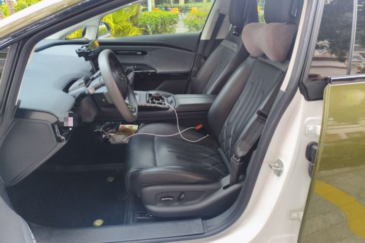 Used Hyptec GT 2023 560 Rear-Drive Tech Edition Left Front Seat