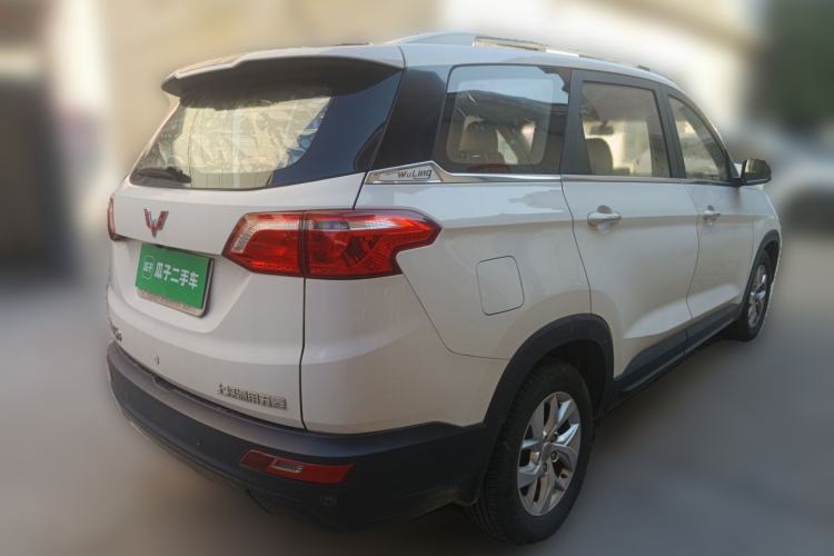 Used Wuling Hongguang S3 2018 1.5L Manual Luxury Model China V Standard