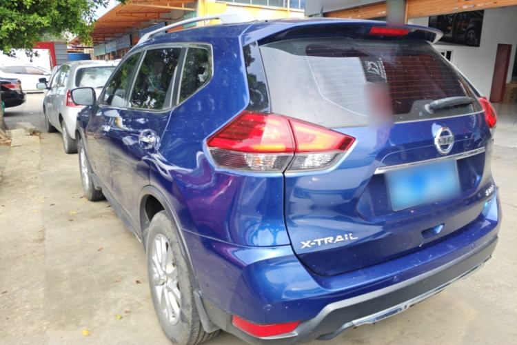 Used Nissan X-Trail 2017 2.0L CVT 7-Seater Comfort Edition 2WD
