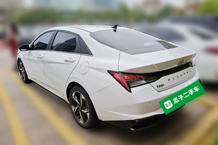 Used Hyundai Elantra 2023 1.5L CVT LUX Prestige Edition