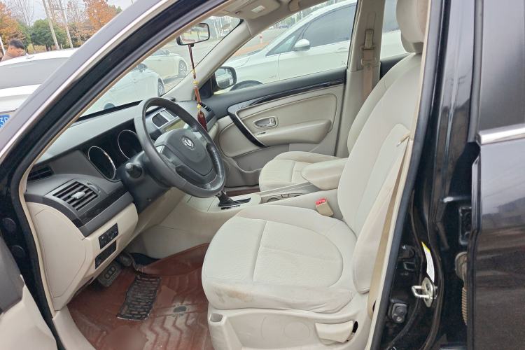 Used Dongfeng Aeolus A60 2016 1.6L Automatic Luxury Model