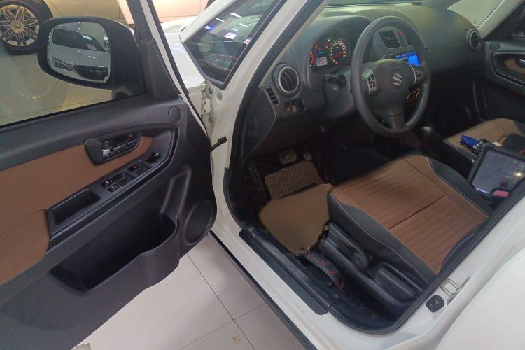 Used Suzuki SX4 2016 1.6L Automatic Classic Edition