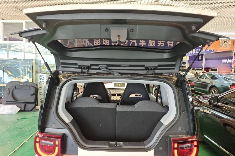 Used Chery New Energy QQ Ice Cream 2022 170km Sundae Phosphate Lithium-Ion