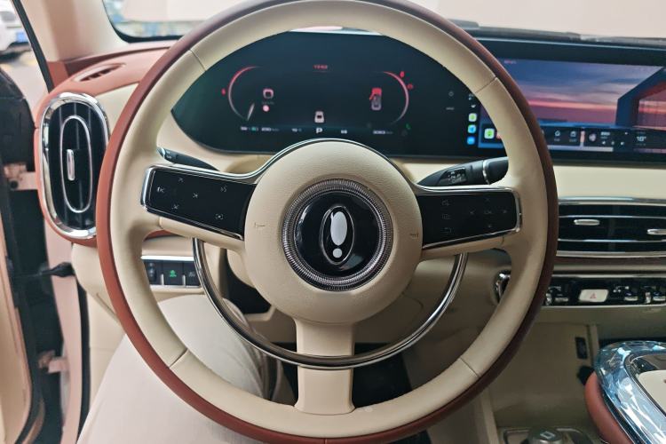 Used ORA Ballet Cat 2023 401 km Luxury Version Steering Wheel