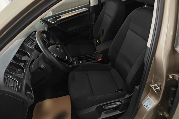 Used Volkswagen Golf 2019 200TSI DSG Comfort & Ambition Edition China VI Standard
