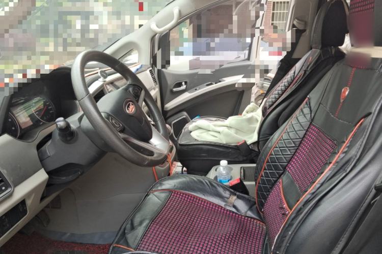 Used JAC Refine M4 2017 1.9T Diesel Manual Comfort Model Left Front Seat