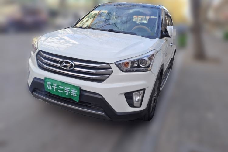 Used Hyundai ix25 2015 1.6L Automatic Two-Wheel-Drive Deluxe DLX Model