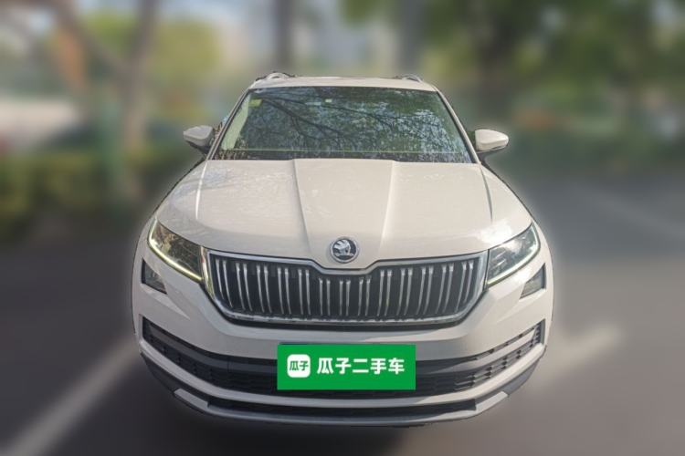 Used Skoda Kodiaq 2018 Facelifted TSI330 5-Seater Two-Wheel-Drive Luxury Enjoyment Edition