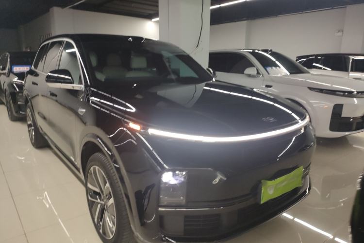 Used Li Auto L9 2022 Max model
