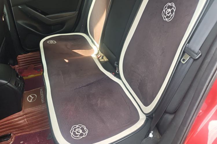 Used Mazda 3 Axela 2017 Sedan 1.5L Automatic Luxury Model Emission Standard China V Left Rear Seat