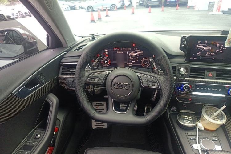 Used Audi A4L 2019 40 TFSI Fashion Edition China VI Emission Standard