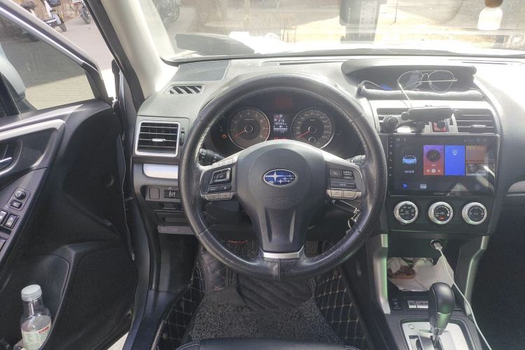 Used Subaru Forester 2014 2.5i Automatic Elite Edition Steering Wheel